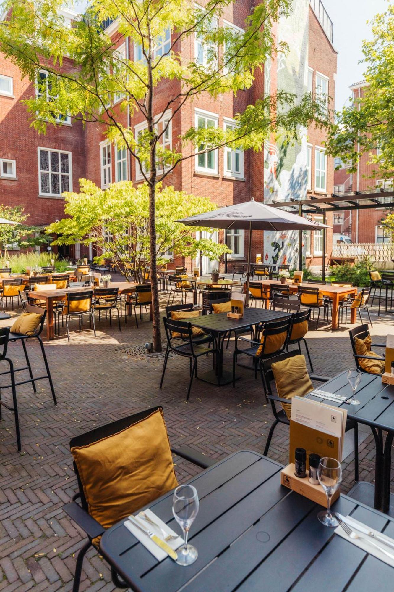 Post-Plaza Hotel & Grand Cafe Leeuwarden Exterior foto